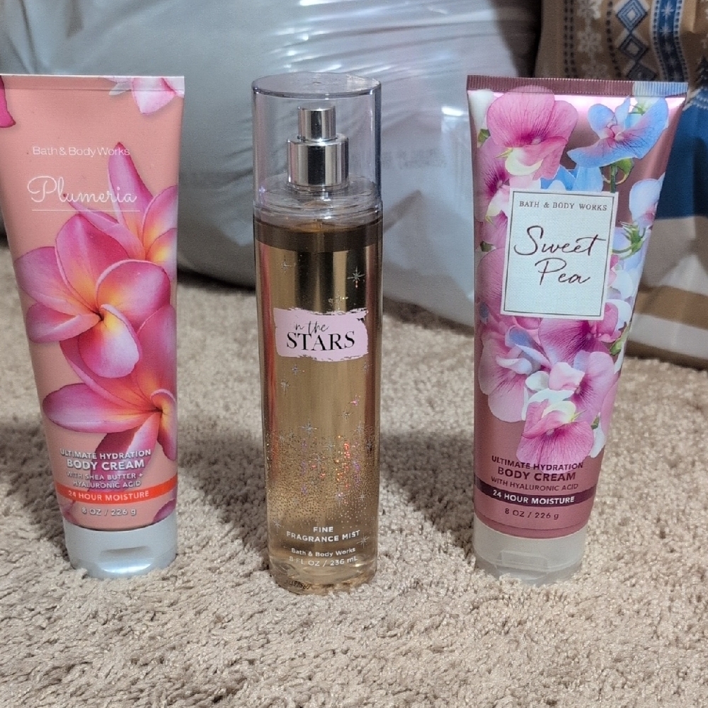 Bath & Body Works Pink and Gold Moisturizer and Body Oil Set